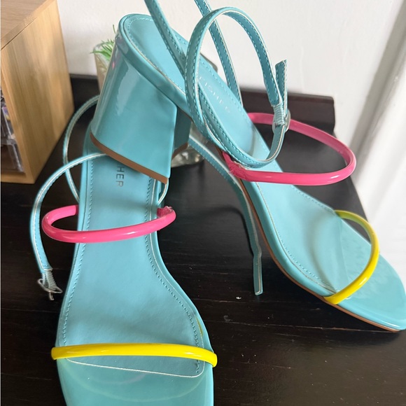 Marc Fisher Ankle Strap Open Toe High Heels Blue Yellow Pink - New - Picture 4 of 5